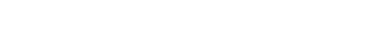 ②海苔で目をつくり、ケチャップで口を描きます。